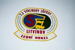 Původní znak s názvem.TJ Stalinovy závody Litvínov lední hokej