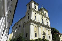 Kostel sv. Michaela archanděla je nejstarší a nejvýznamnější státem chráněná památka města Litvínova. Byl postaven v létech 1685 - 1694